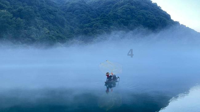 青年人失业率为何走高？如何缓解青年失业率走高的问题？游戏画面