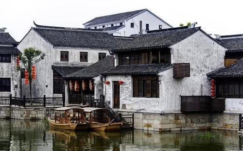 空中抛枪